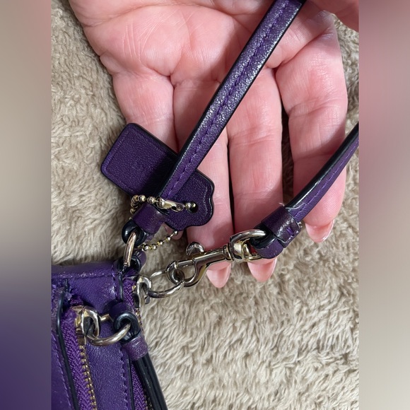 COACH Mini Wrislet - Picture 4 of 10